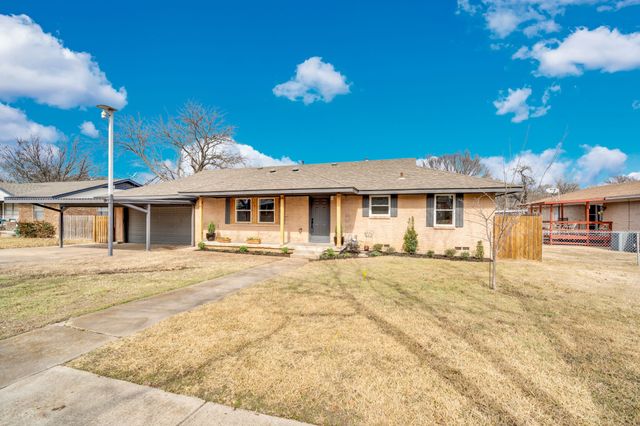 203 W Avenue K, Midlothian, TX 76065