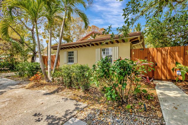 227 NE 12th Street 1, Delray Beach, FL 33444