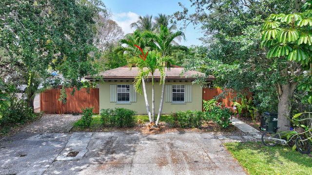 227 NE 12th Street 1, Delray Beach, FL 33444