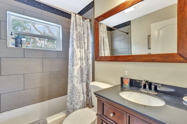 227 NE 12th Street 1, Delray Beach, FL 33444