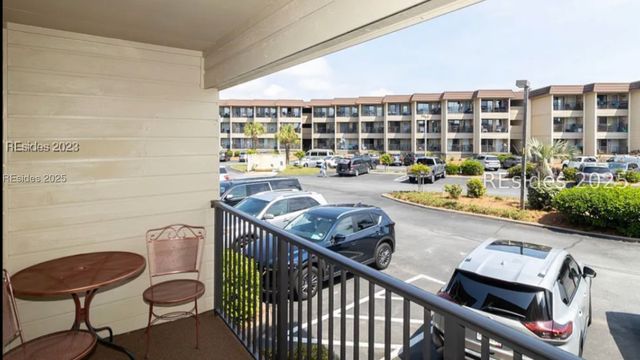 40 Folly Field Rd Apt B109, Hilton Head Island, SC 29928
