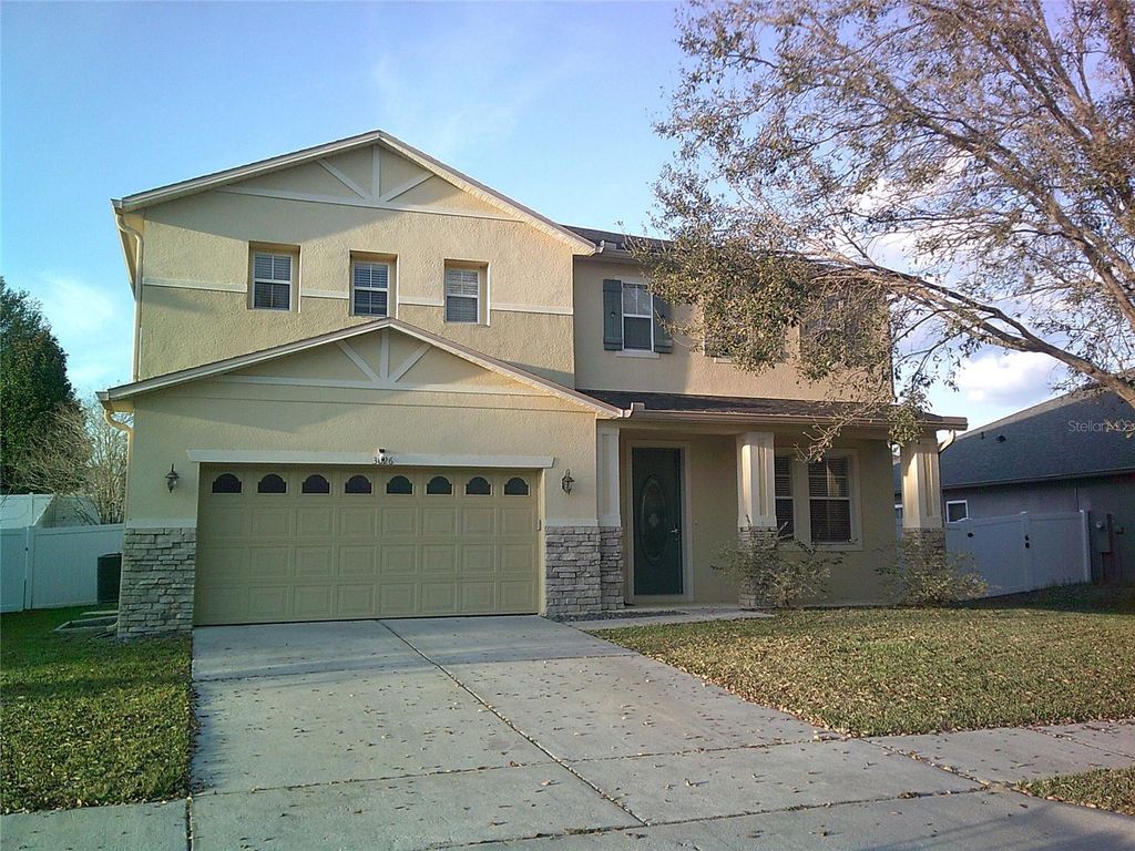 Image 1 of property listing at 3026 ANQUILLA AVENUE, Clermont, FL 34711