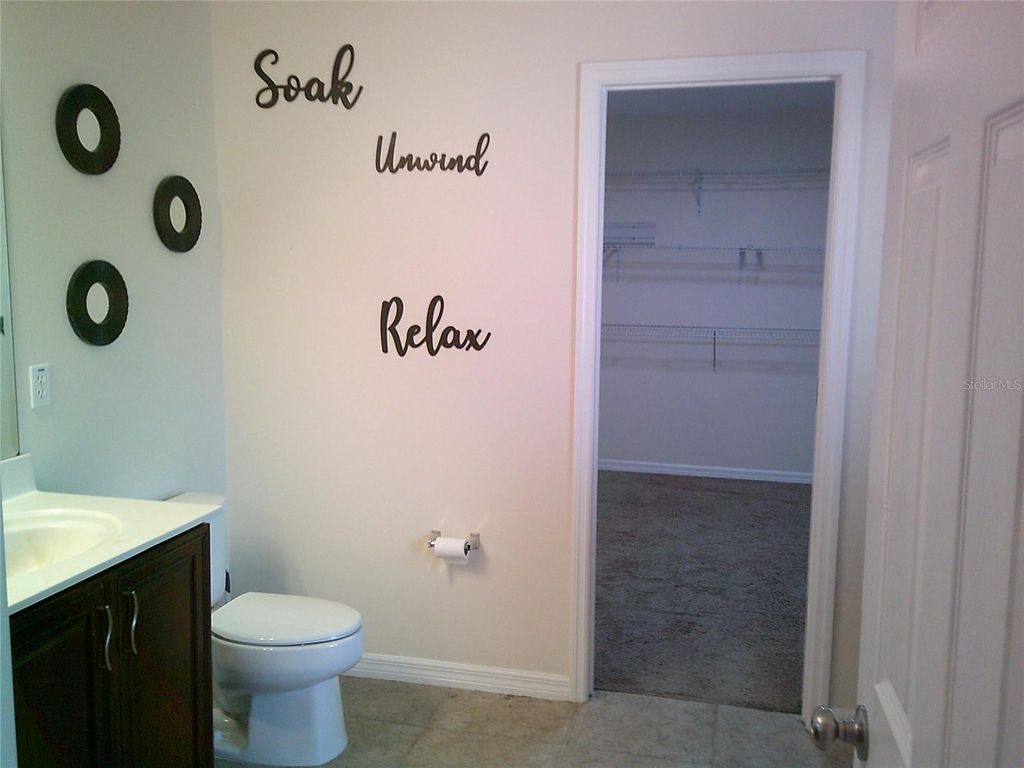 Image 21 of property listing at 3026 ANQUILLA AVENUE, Clermont, FL 34711