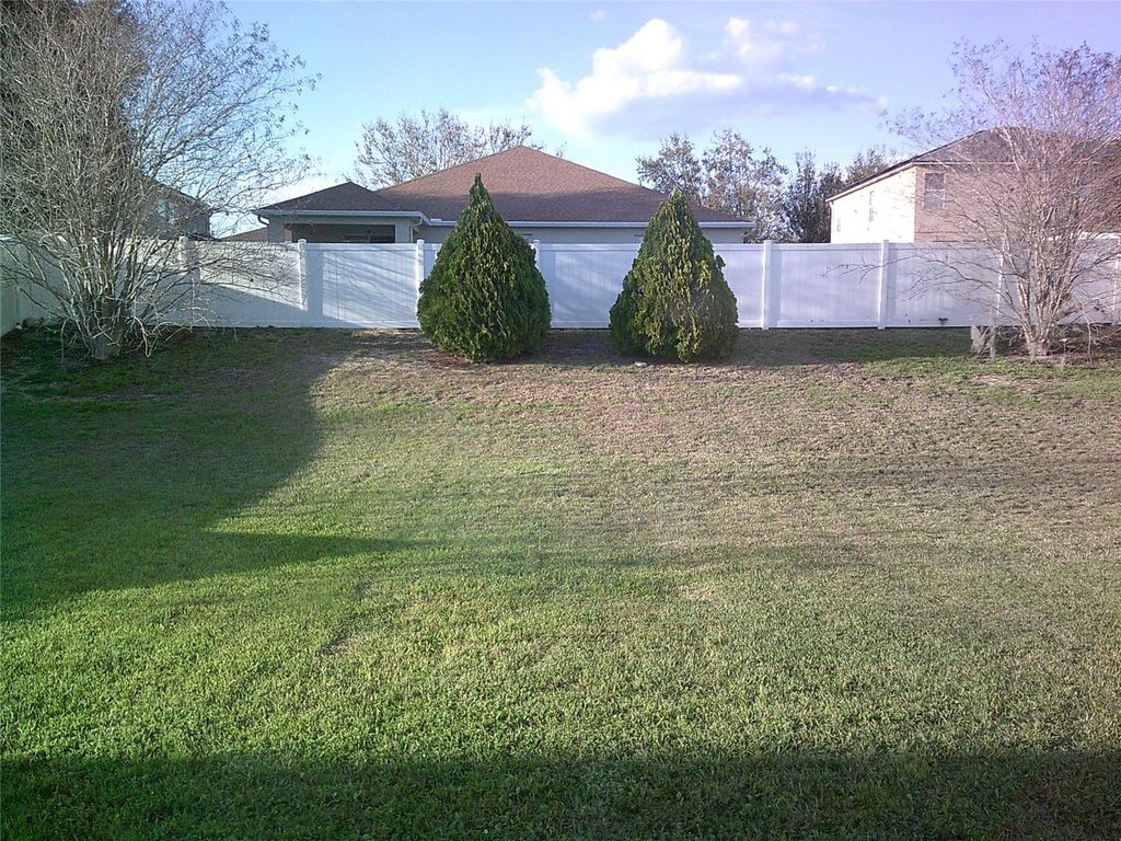 Image 30 of property listing at 3026 ANQUILLA AVENUE, Clermont, FL 34711