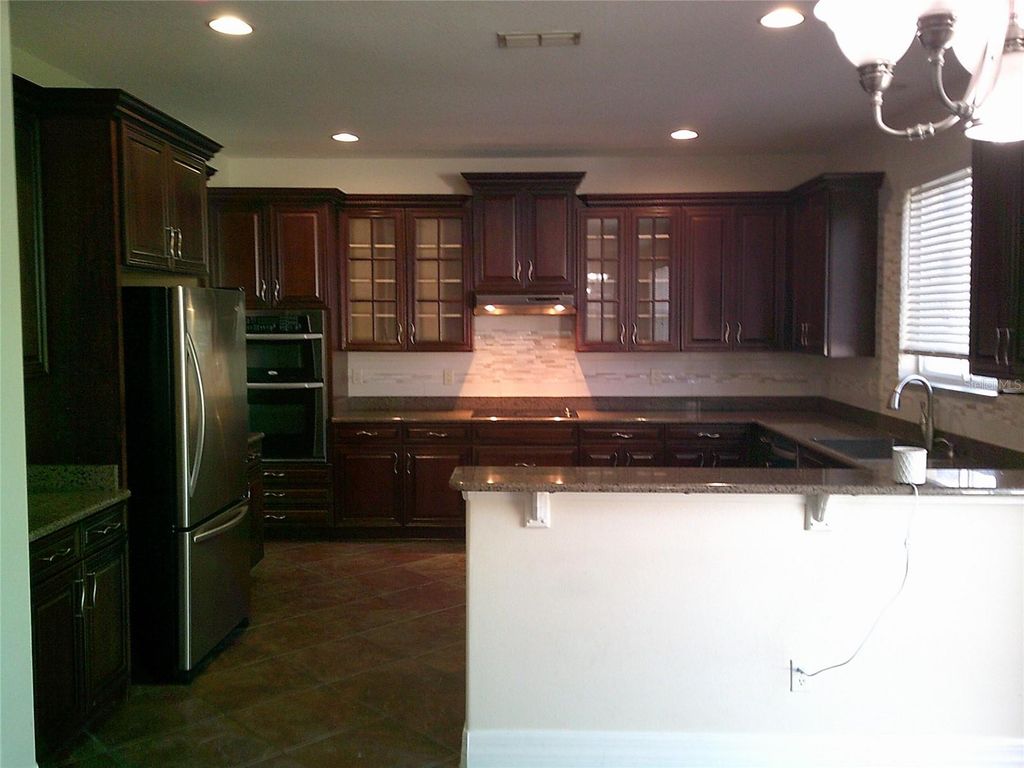 Image 8 of property listing at 3026 ANQUILLA AVENUE, Clermont, FL 34711