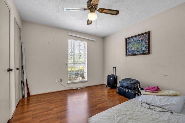 12326 Campos Drive, Houston, TX 77065