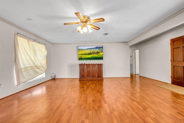 12326 Campos Drive, Houston, TX 77065