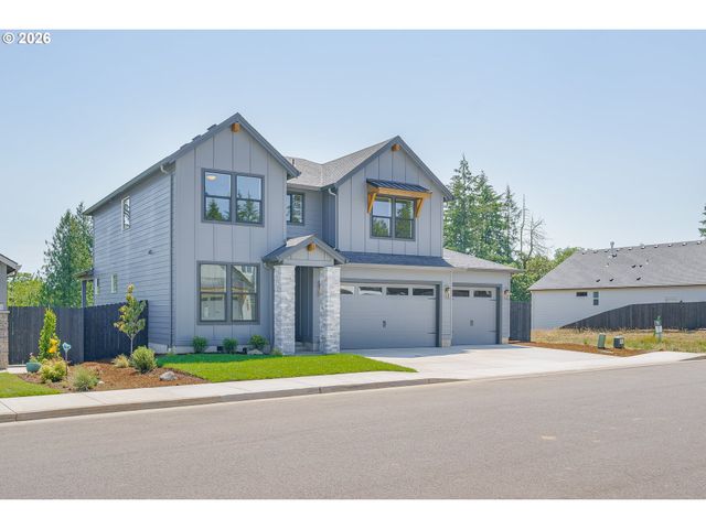508 W 19TH St, La Center, WA 98629