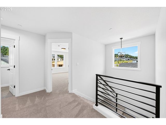 508 W 19TH St, La Center, WA 98629