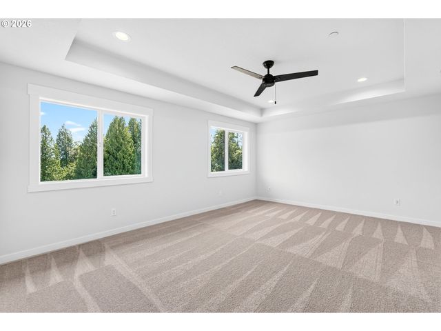 508 W 19TH St, La Center, WA 98629