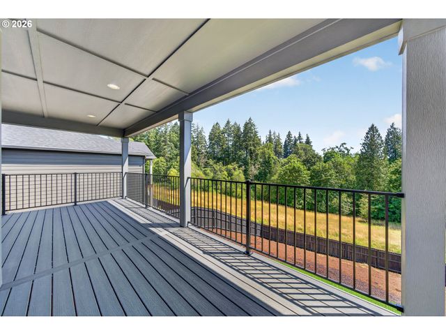 508 W 19TH St, La Center, WA 98629