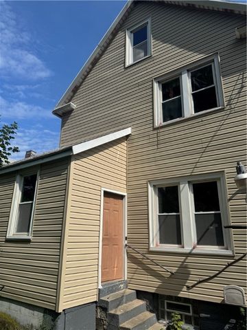 75 Weyl Street, Rochester, NY 14621