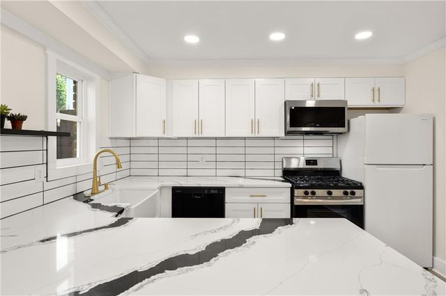 3298 Abbeywood Drive, Decatur, GA 30034