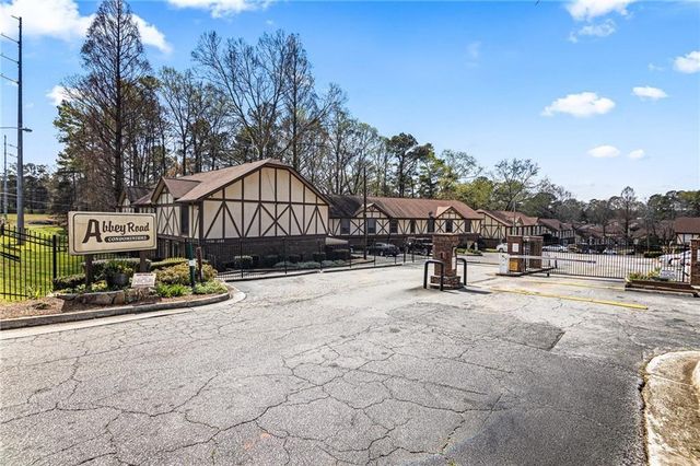 3298 Abbeywood Drive, Decatur, GA 30034