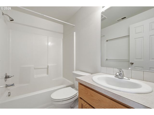 1408 Se Rasmussen Blvd, Battle Ground, WA 98604