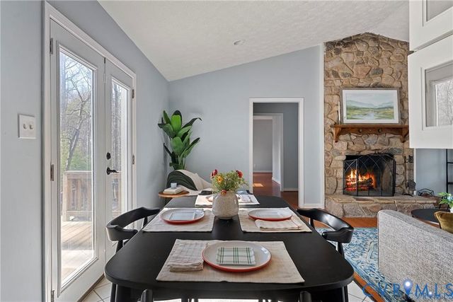 5031 Pennbrook Dr, Chesterfield, VA 23832