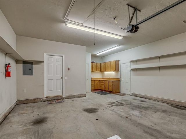 12515 W Greenlea Chase, Oklahoma City, OK 73170