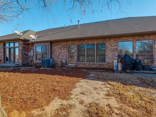 12515 W Greenlea Chase, Oklahoma City, OK 73170
