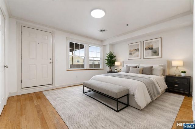 317 11th Street 2, Union City, NJ 07087