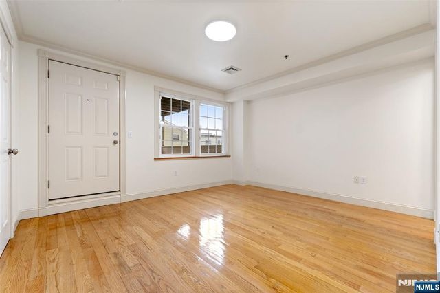 317 11th Street 2, Union City, NJ 07087