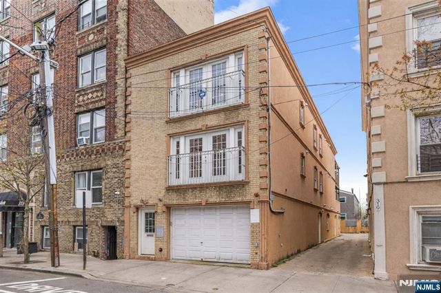 317 11th Street 2, Union City, NJ 07087