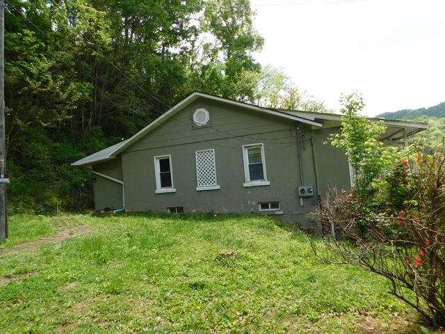 112 Sukey Ridge Road, Baxter, KY 40806