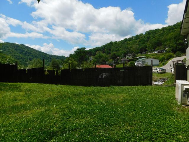 112 Sukey Ridge Road, Baxter, KY 40806