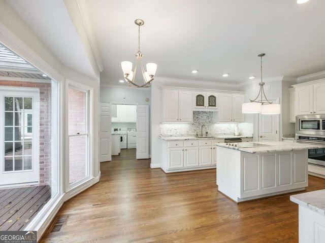 141 Willows Court, Cleveland, GA 30528