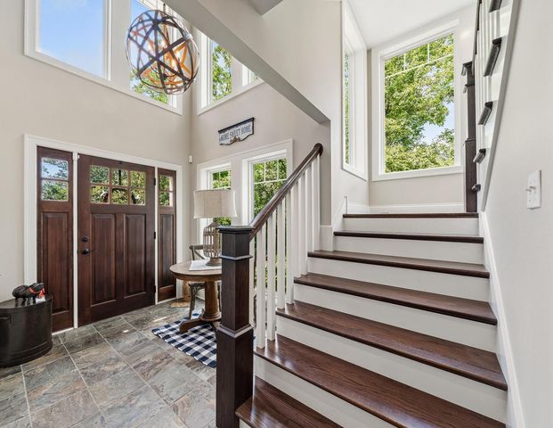 13 Cedar Point DRIVE, Williams Bay, WI 53191