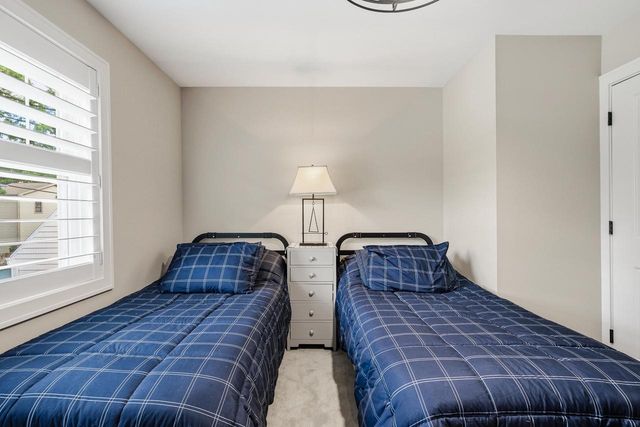 13 Cedar Point DRIVE, Williams Bay, WI 53191