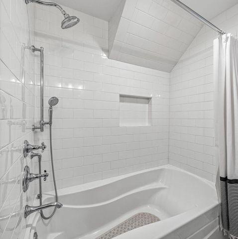 13 Cedar Point DRIVE, Williams Bay, WI 53191