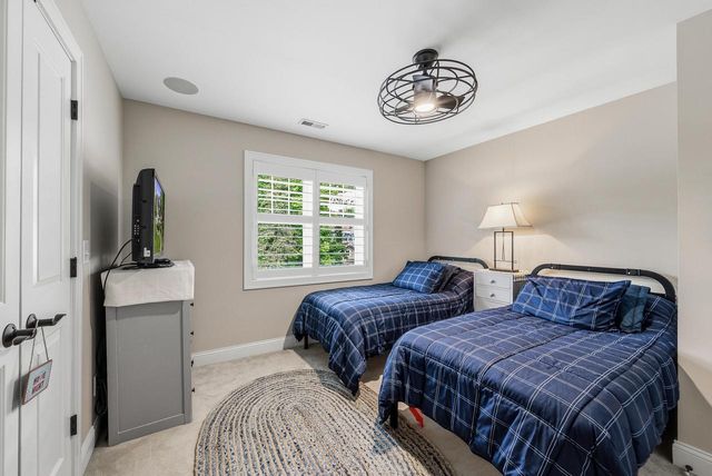 13 Cedar Point DRIVE, Williams Bay, WI 53191