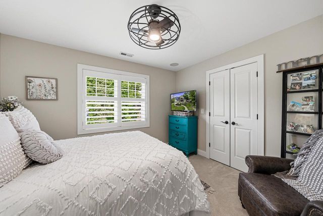 13 Cedar Point DRIVE, Williams Bay, WI 53191