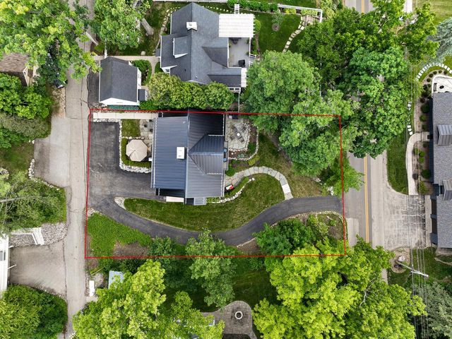 13 Cedar Point DRIVE, Williams Bay, WI 53191