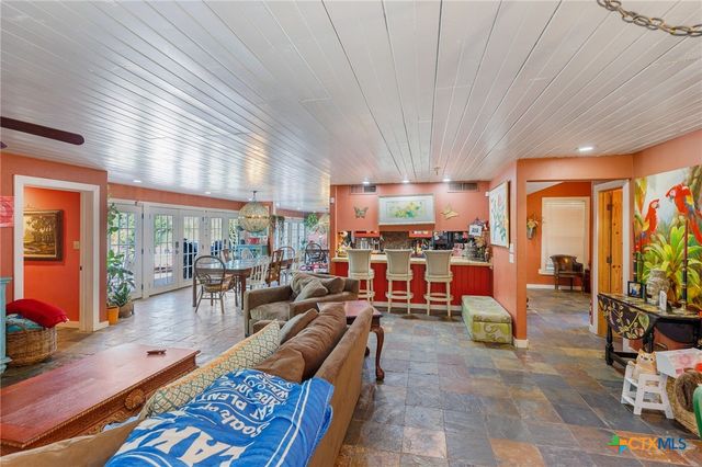 4842 W Fm 2147, Horseshoe Bay, TX 78657