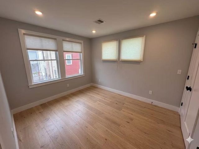 83 Alpine St 3, Somerville, MA 02144