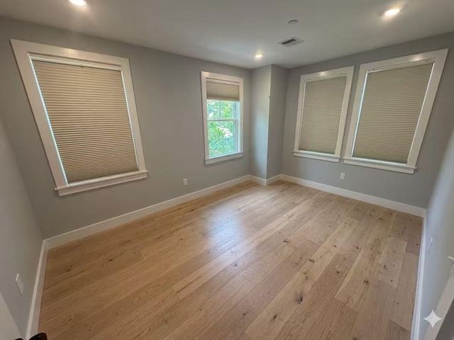 83 Alpine St 3, Somerville, MA 02144