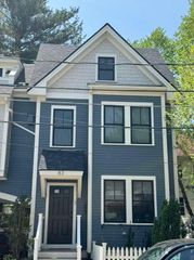 83 Alpine St 3, Somerville, MA 02144
