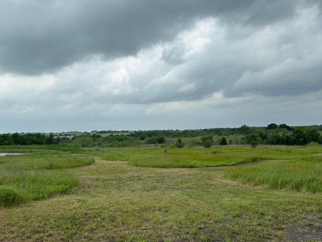 5914 Guettermann Ehler, Muldoon, TX 78945