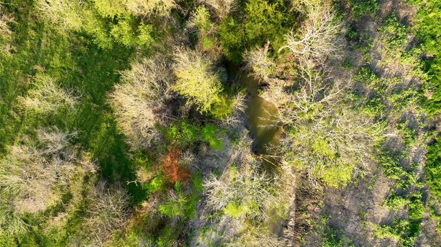 5914 Guettermann Ehler, Muldoon, TX 78945