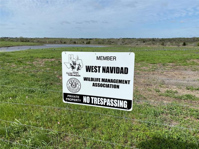 5914 Guettermann Ehler, Muldoon, TX 78945