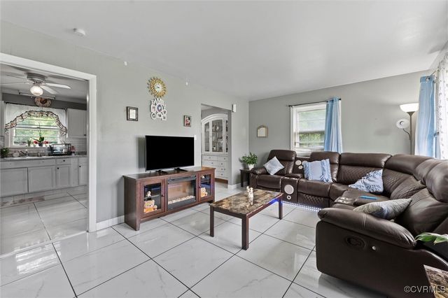1444 Weaver Ave, Petersburg, VA 23803