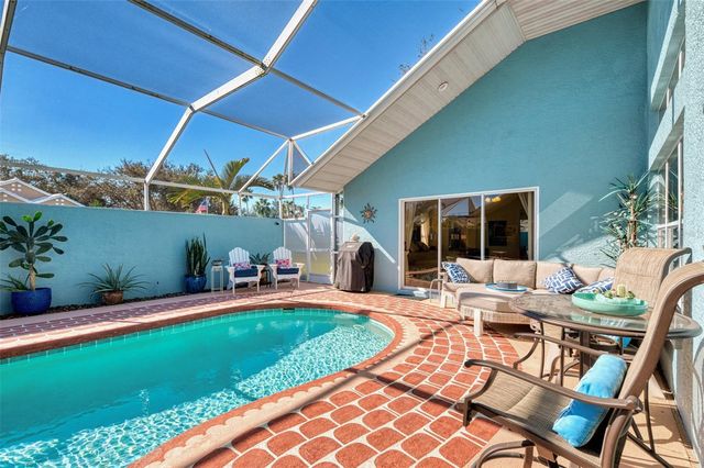 335 SAINT GEORGE COURT 1, Venice, FL 34293