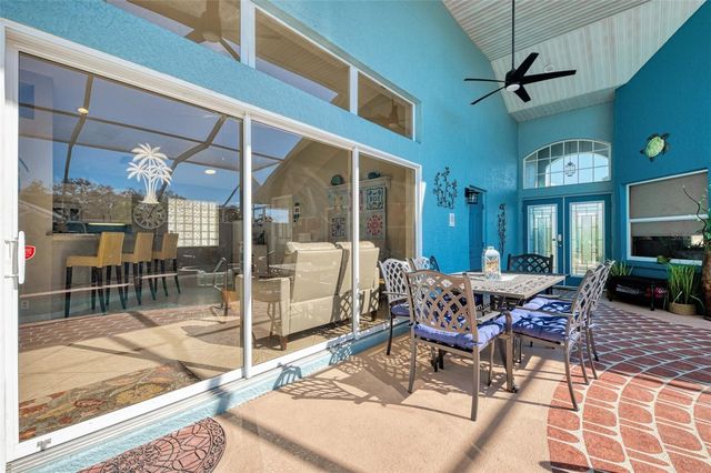 335 SAINT GEORGE COURT 1, Venice, FL 34293