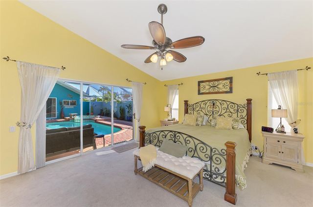 335 SAINT GEORGE COURT 1, Venice, FL 34293