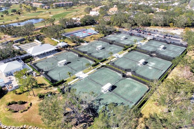 335 SAINT GEORGE COURT 1, Venice, FL 34293