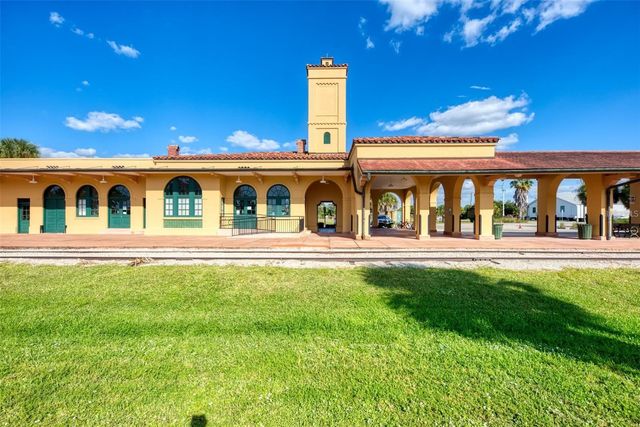 335 SAINT GEORGE COURT 1, Venice, FL 34293