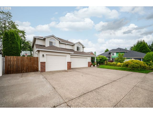 2718 Ne 92ND Cir, Vancouver, WA 98665
