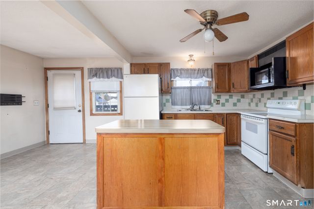 3 Sandra Street, Bristol, CT 06010