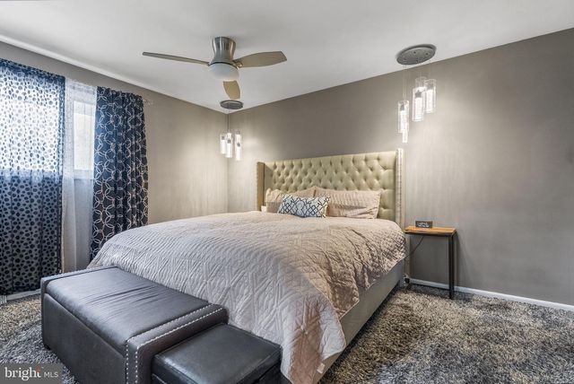 2509 RIVERTON RD, Cinnaminson, NJ 08077
